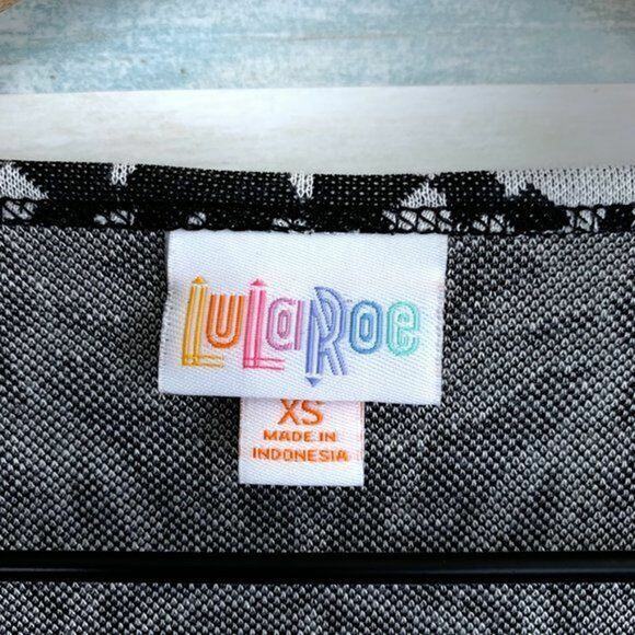 LuLaRoe Irma High Low Tunic Top Black White Kaleidoscope Print Womens XS - Picture 3 of 5